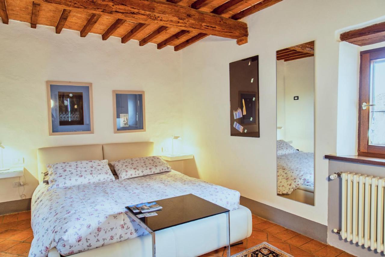 Hostal La Casa Di Adelina Monticchiello Exterior foto